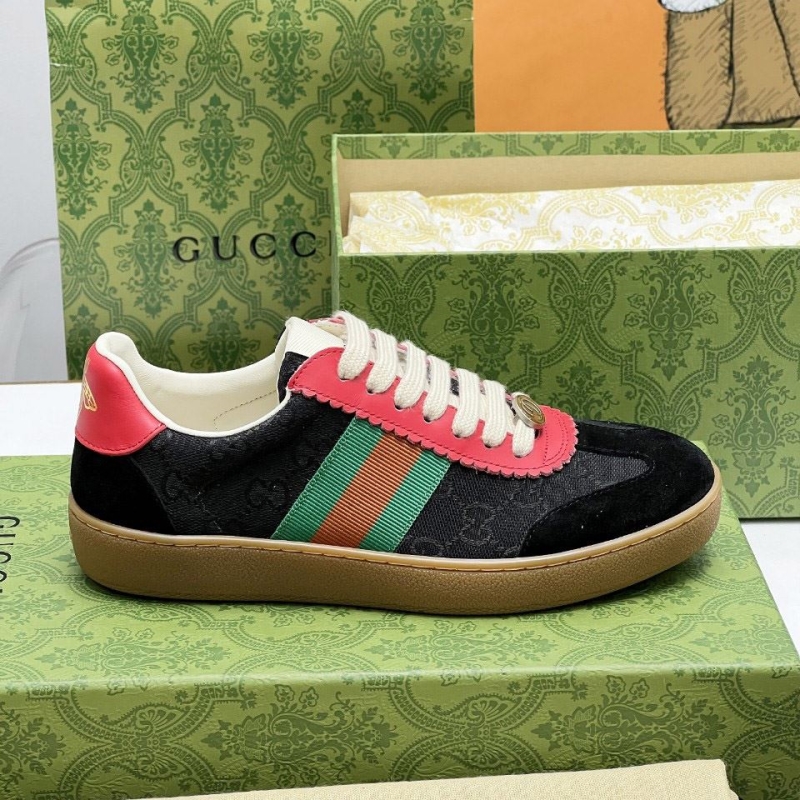 G*u*i casual shoes